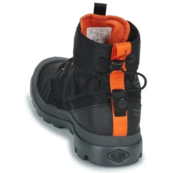 Palladium Pampa Travel Lite -André || Columbia || Quiksilver Verkoop 23816027 500 E