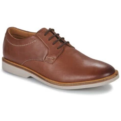 André || Columbia || Quiksilver Verkoop 22 Clarks Atticus Ltlace