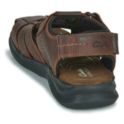 Clarks Walkford Fish -André || Columbia || Quiksilver Verkoop 23956250 500 E